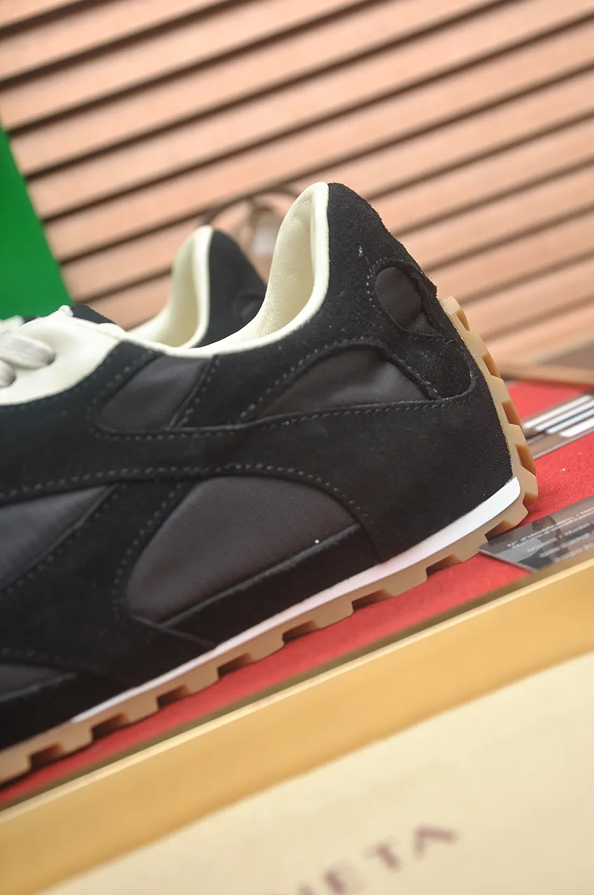 Men's shoes 💰520💶[Botteg Venetta (BV)] (full cowhide lining) Exclusive new model Official website new model The upper is made of high-quality top-grade calfskin. Delicate feel and flowing luxurious texture. Tailor-made for exquisite men to create a noble aura. Detailed and regular Mark hand-stitching. Smooth lines. Full cowhide lining. Comfortable to wash sweat. 38-44